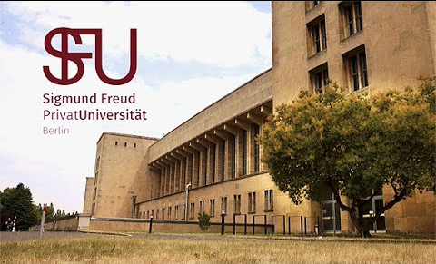 Photo of Sigmund Freud University building.