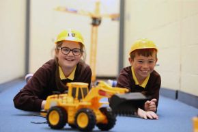 Ulster University computer game launches in Scottish schools to inspire next generation of construction professionals