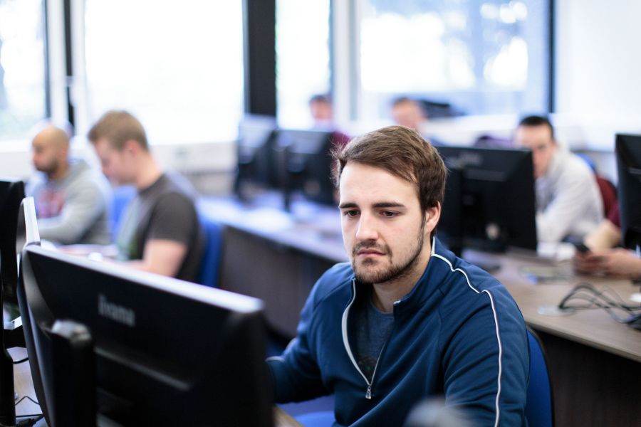 Open Access: Quick Guide for PURE Depositors and Editors image