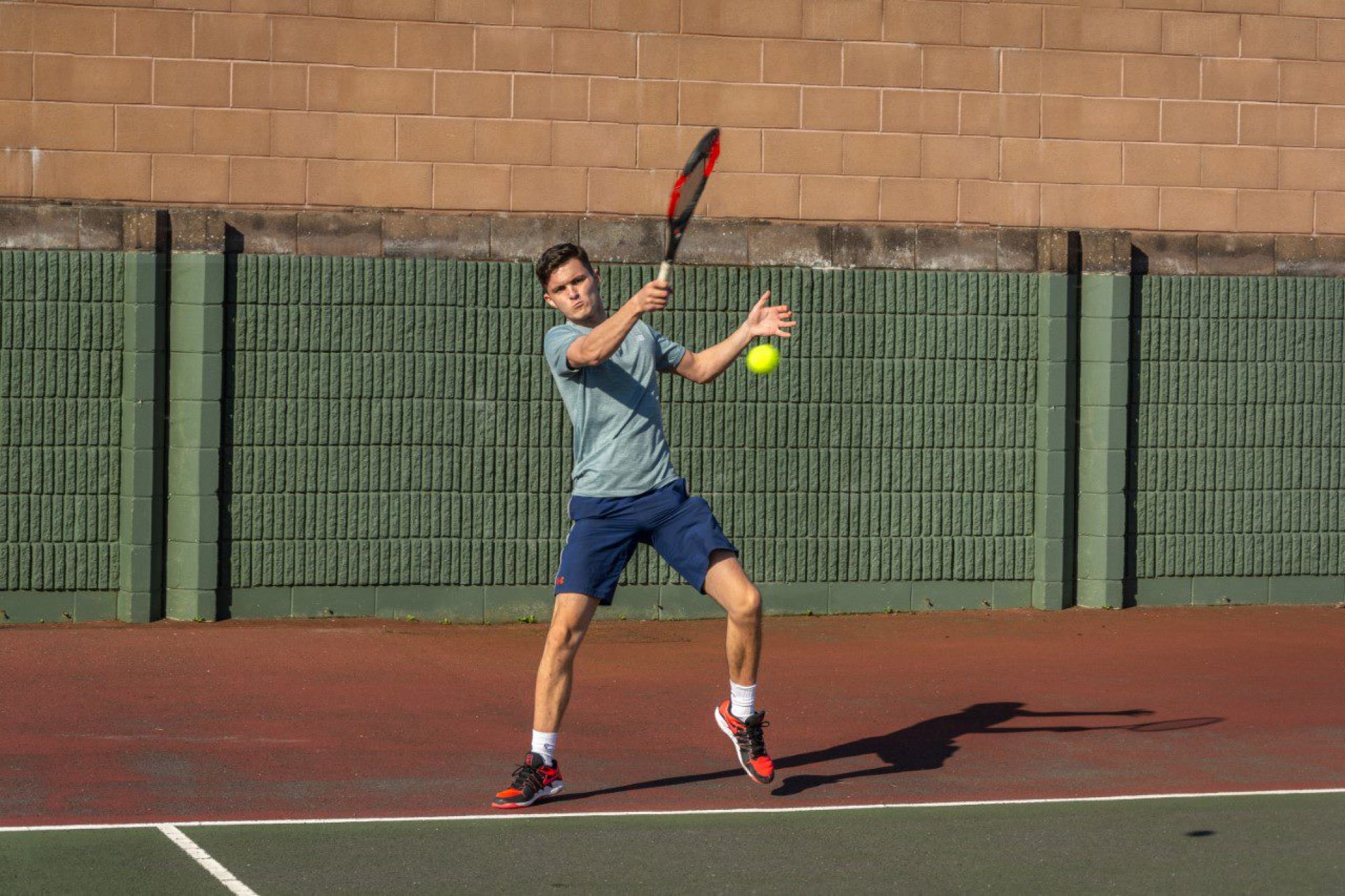 Ulster University graduate turns his passion for tennis into a business     image