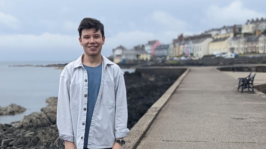 The 120 miles a day uni roundtrip that led to a dream research job in the USA image