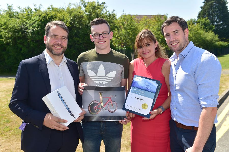 Ulster Engineering Graduates receive Global Design Awards  image