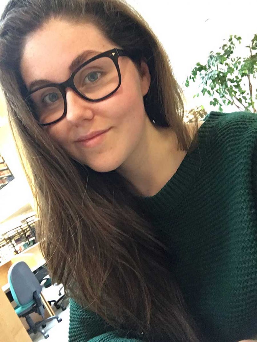 Lauren Burns image