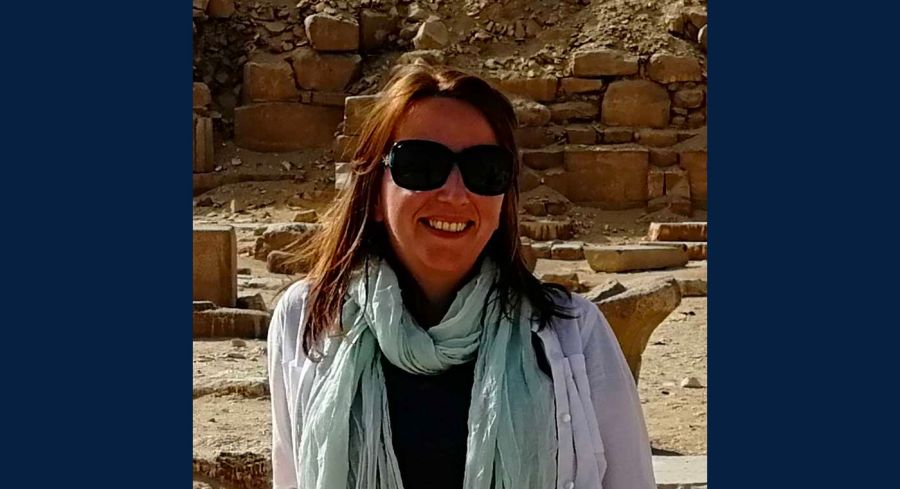 Julia Nikolaus image