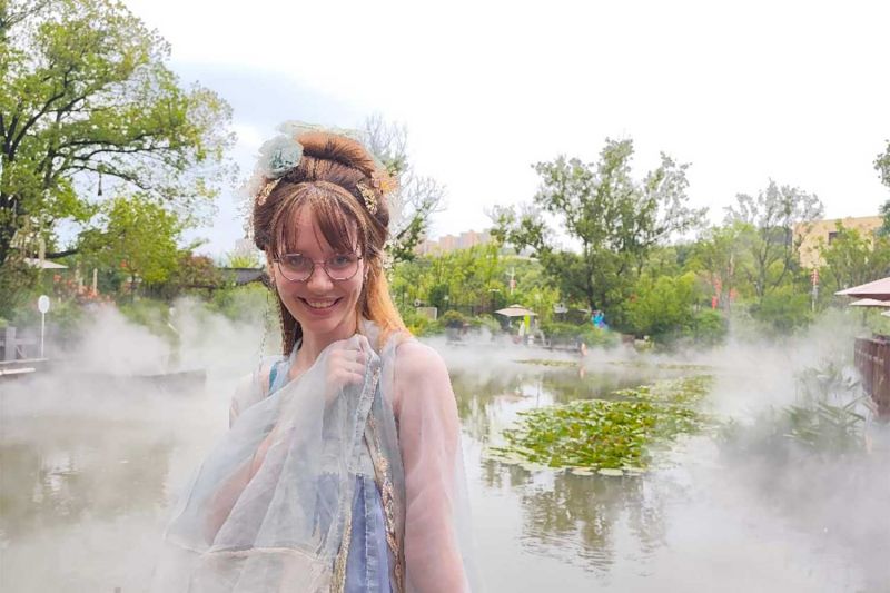 Saoirse Dolan - Experience China  image