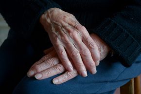 Ulster University study finds older people living in deprived areas are at an increased risk of developing dementia
