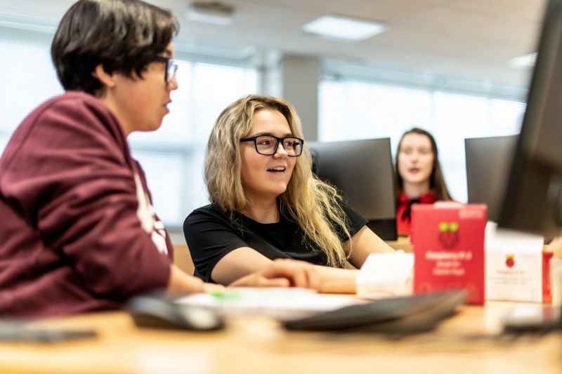 School of Computing - lab setting - Raspberry Pi – class scenario
