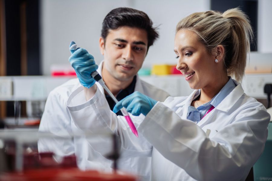 Contact the Biomedical Sciences Research Institute image