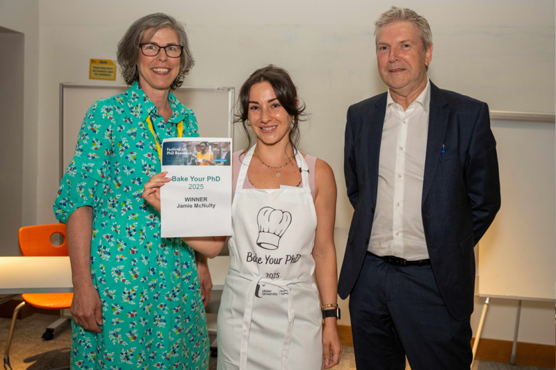 (Winner) Piece of Mind - Jamie McNulty, School of Psychology, pictured with Alison Gallagher and Liam Maguire