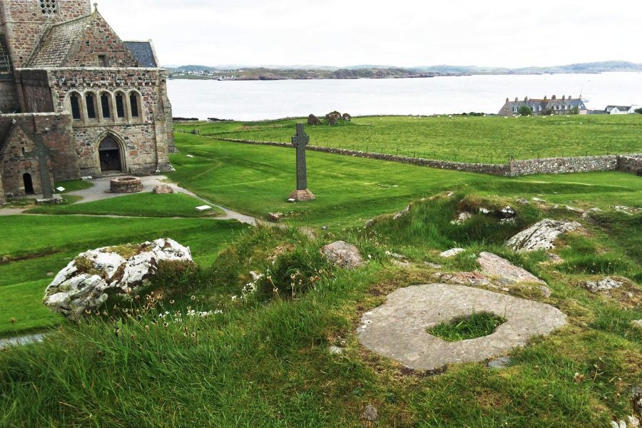 Learning and Scholarship in Medieval Northwestern Europe image