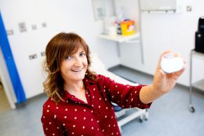 Ulster University PhD graduate at forefront of international cardiac care