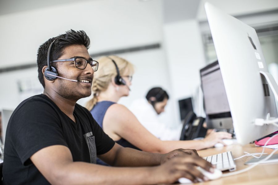 A Data Analytics Approach to Understanding Samaritans’ Helpline Caller Behaviour image