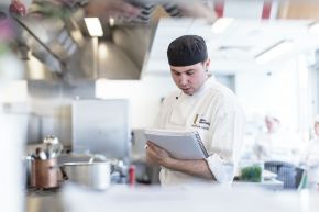Online Event | BSc Hons Culinary Arts Management | Facebook live