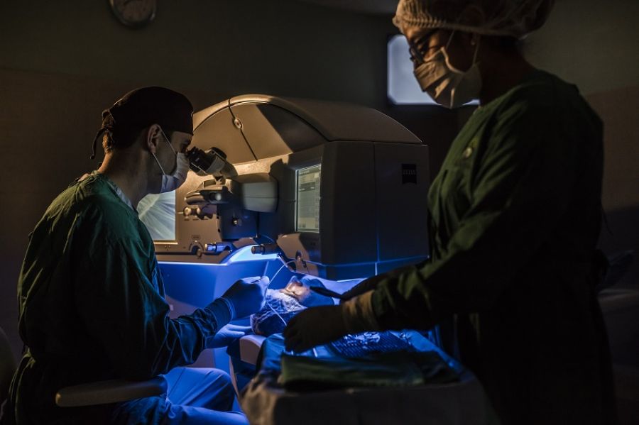 New Year brings new eyesight in 2019 for rural dwelling people in Peru as Ulster University Professors help provide the gift of sight image