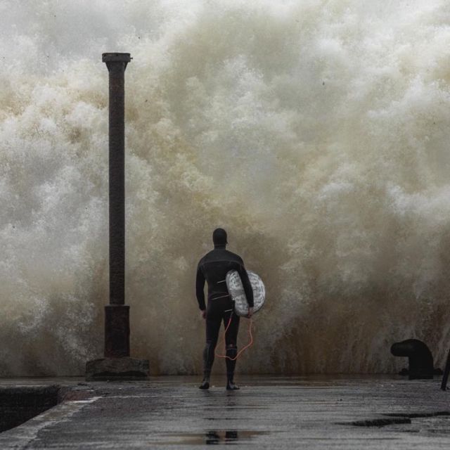 Surfing Pro: Long John McCurry