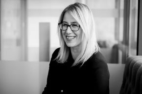 Sinead Carville: HR, Financial Services