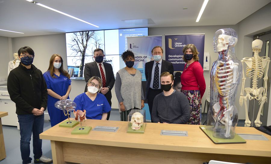 Lead surgeon to visit School of Medicine to meet Northern Ireland’s doctors in training at Magee  image