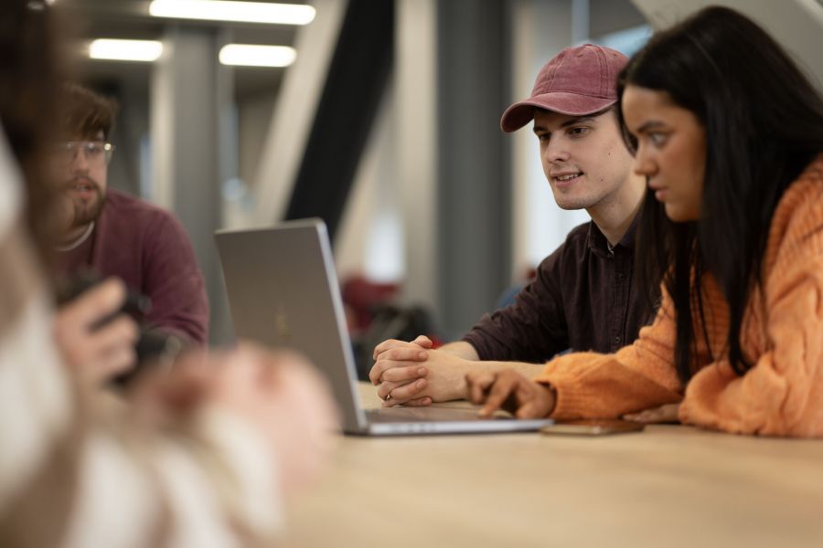 A Placement Student's Guide to Successful Email Management image