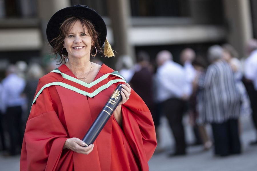 Honorary Graduate: Dr Zoe Seaton image