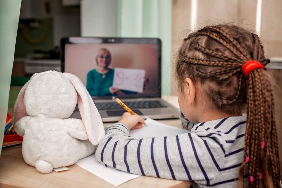 Covid-19 Podcasts: The challenges facing pupils with English as an Additional Language and their families image