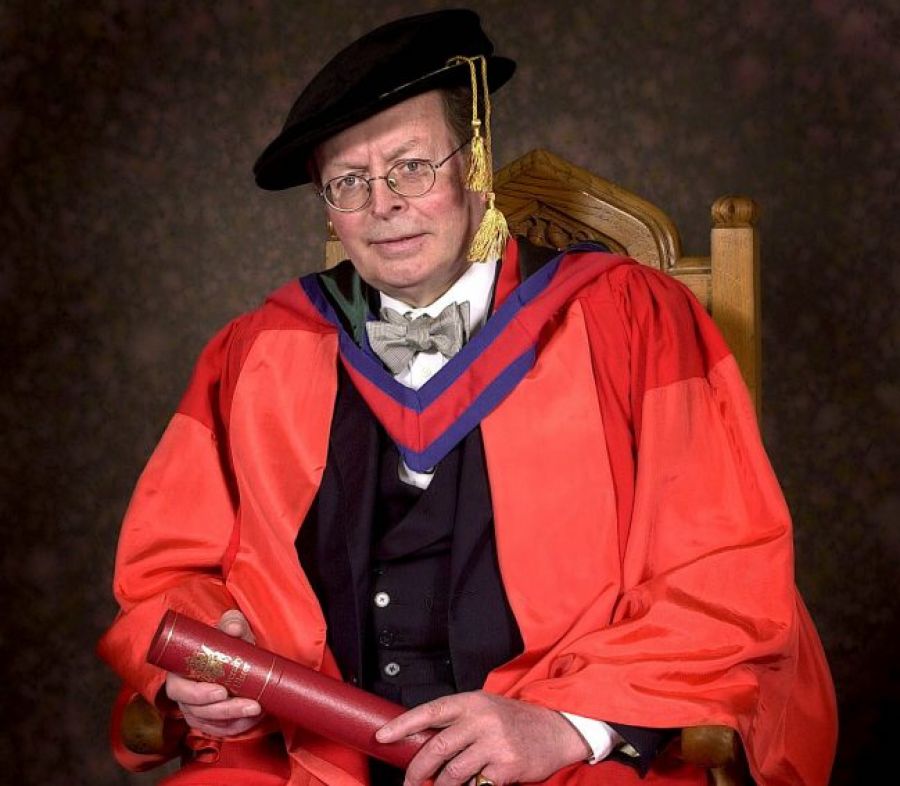 In Memoriam of Lord Trevor Smith image