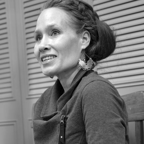 Profile pic Amy McCroy