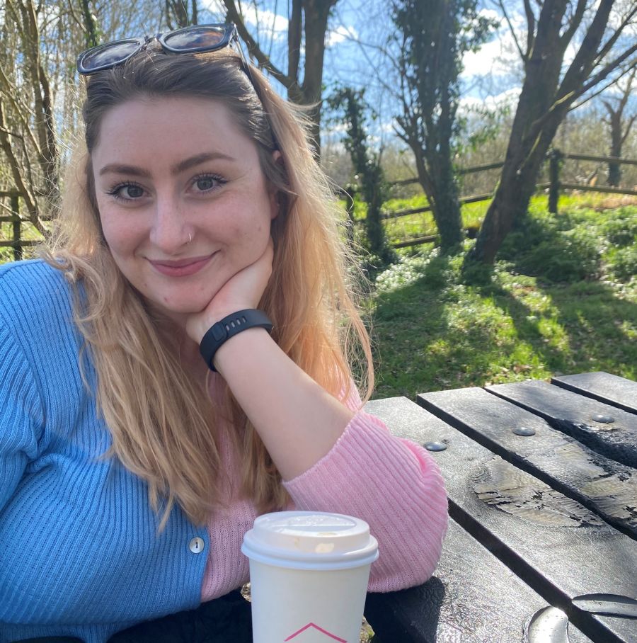 Ulster entrepreneur balances final year studies with baking business    image