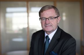 Ulster University seeks GMC accreditation for Medical School proposal