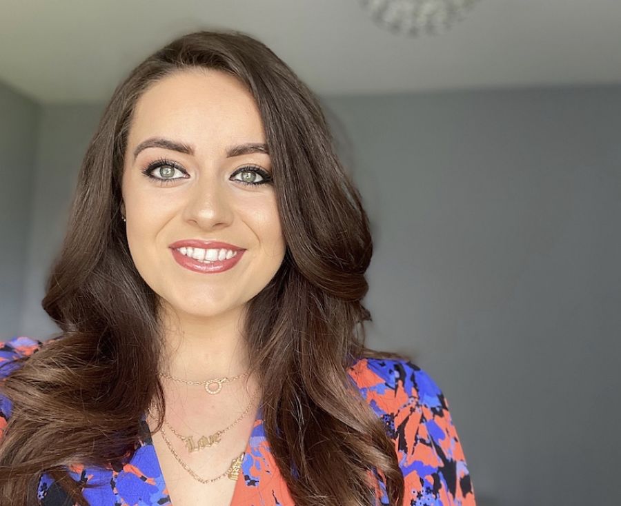 Ulster University graduate overcomes cancer and hopes to help others facing difficulties  image